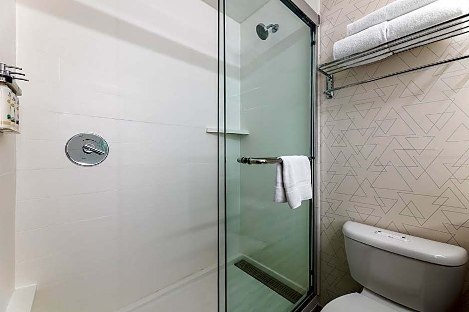 Holiday Inn Express Van Nuys By IHG