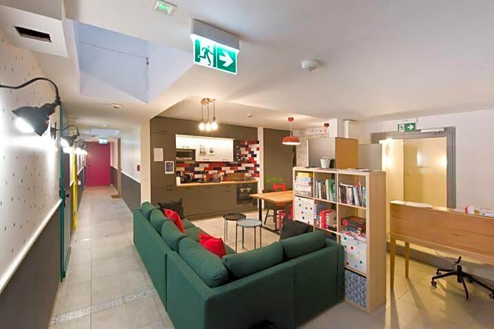 WaterLane Island Hostel&Apartments