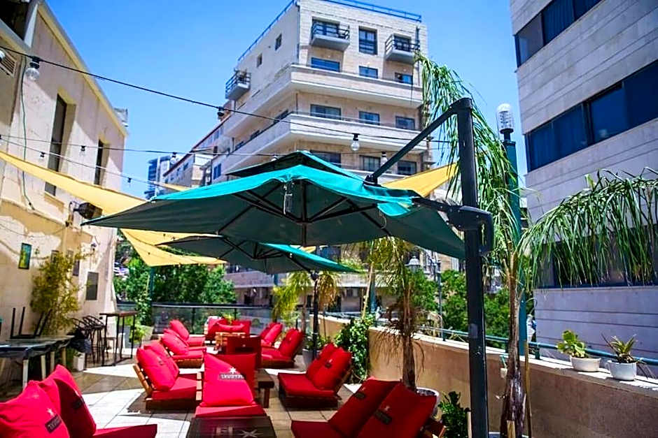 Cinema Hostel