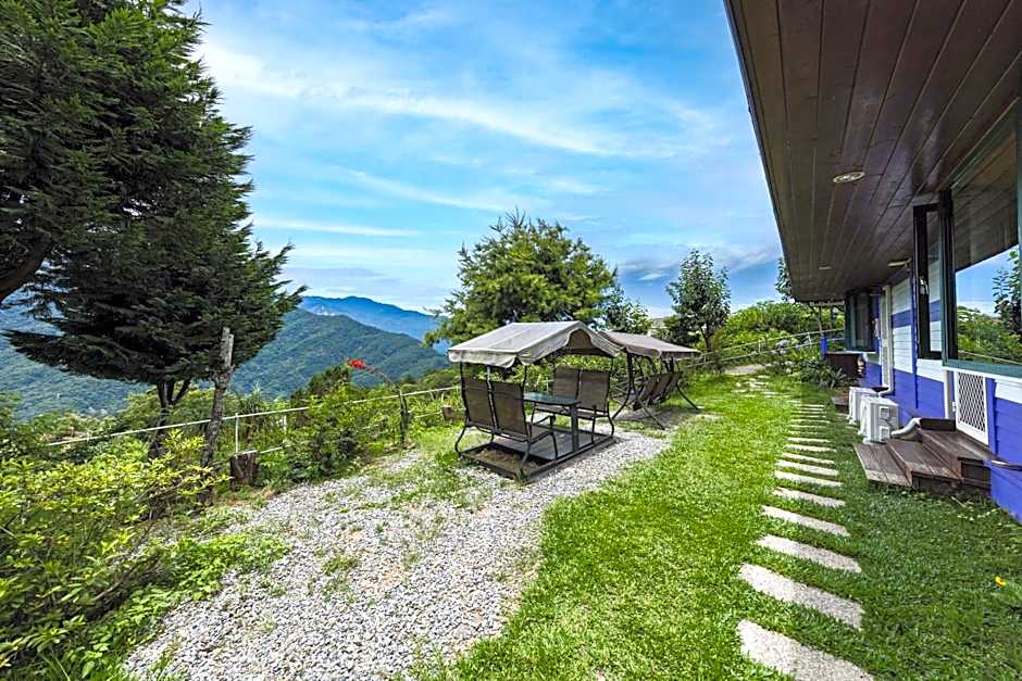 Julie's Garden, Cingjing - Fon Chin Homestay
