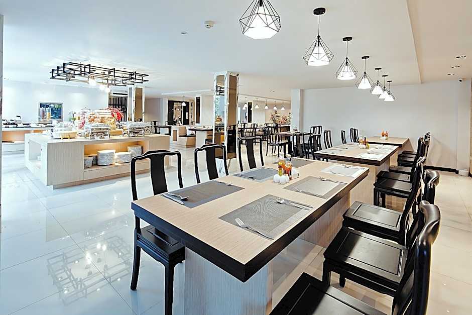 Three Sukhumvit Hotel