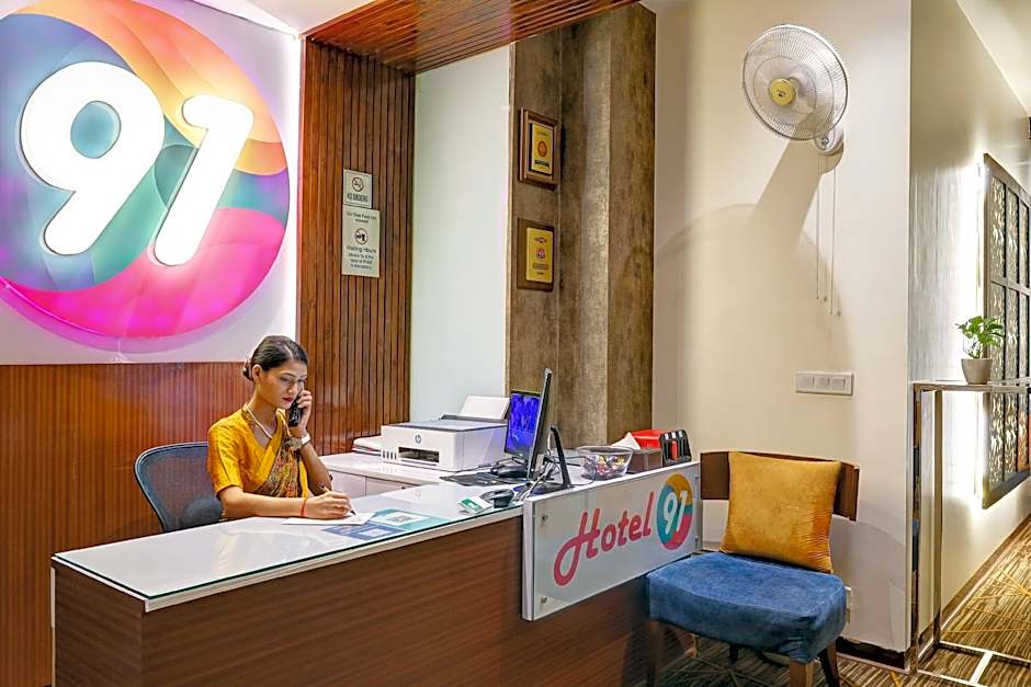 Hotel 91 Golf Course Road