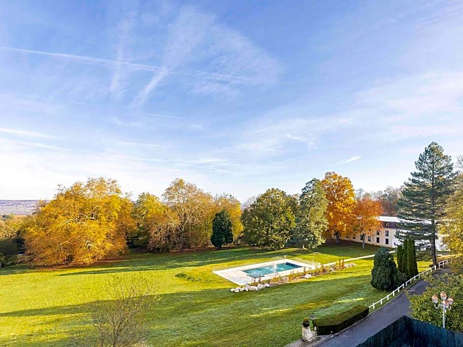 Novotel Chateau de Maffliers
