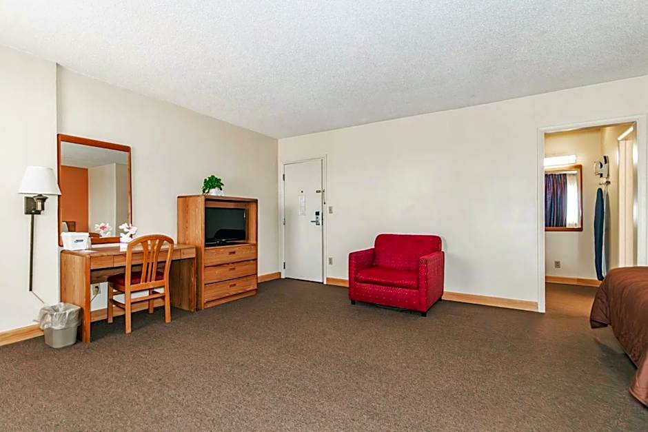 Americas Best Value Inn Austinburg