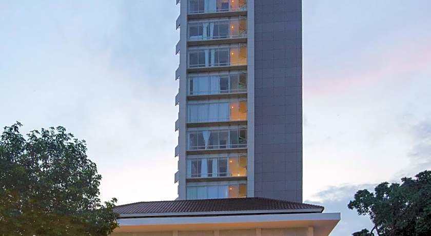 Kampi Hotel Tunjungan - Surabaya