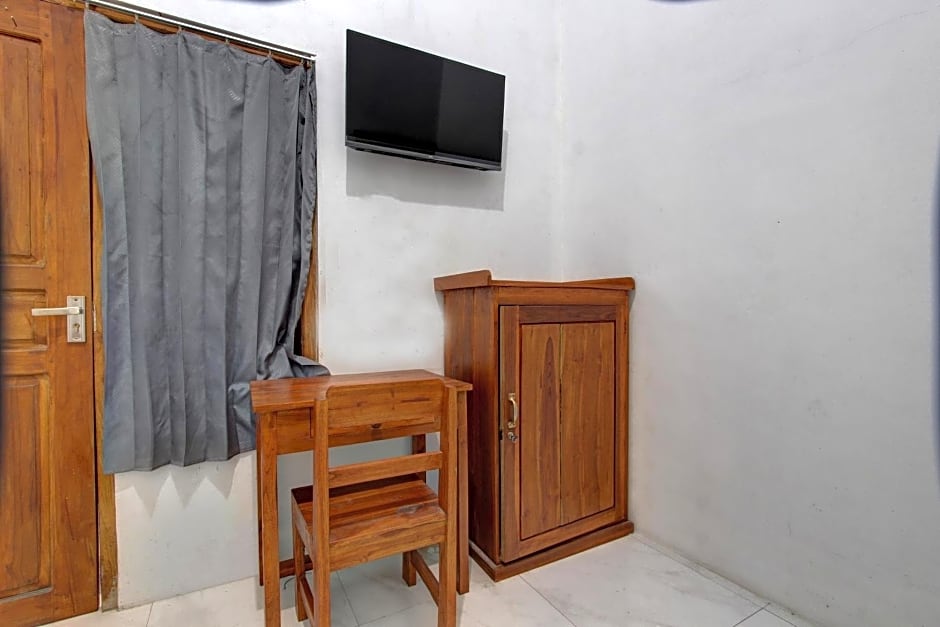 SPOT ON 92828 Galih Kost 1 Syariah