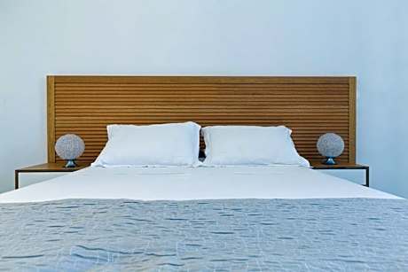Double or Twin Room with Sea View