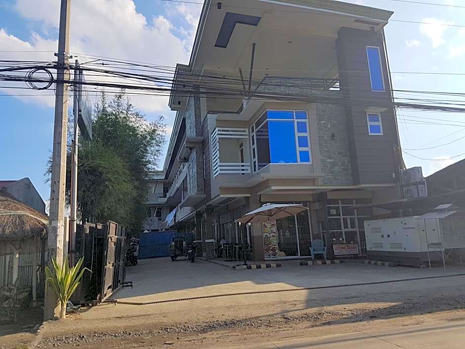 Felicidad Resto and Pension House