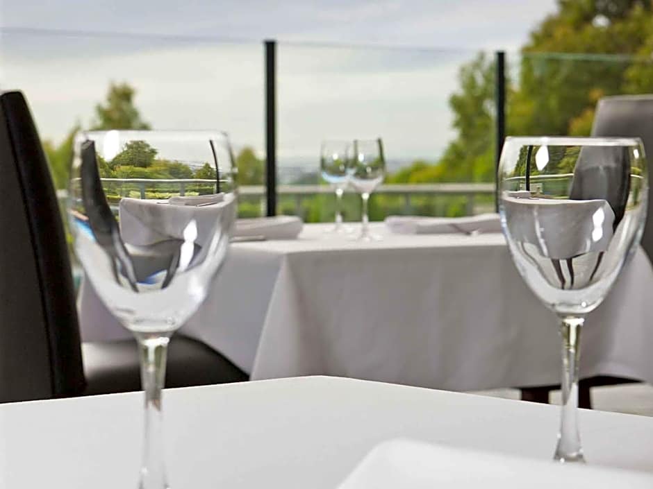 Mercure Charlestown