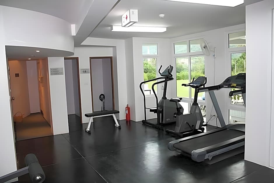 The Park Surin Serviced Apartments by RESAVA