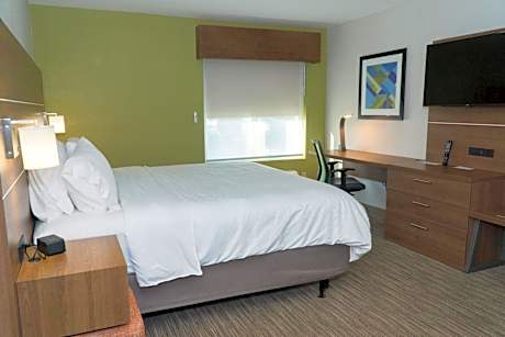 Deluxe King Room - Hearing Accessible