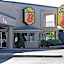 Super 8 by Wyndham Windsor/Dougall