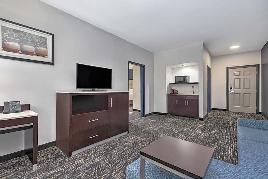 La Quinta Inn & Suites by Wyndham Paris