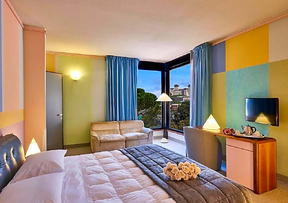 Albornoz Palace Hotel