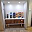 Holiday Inn Express Hotel & Suites Cincinnati-Blue Ash By IHG
