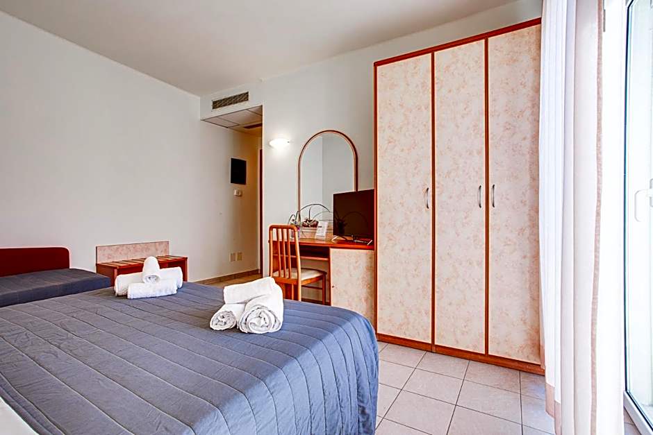 HOTEL VILLA MARIA