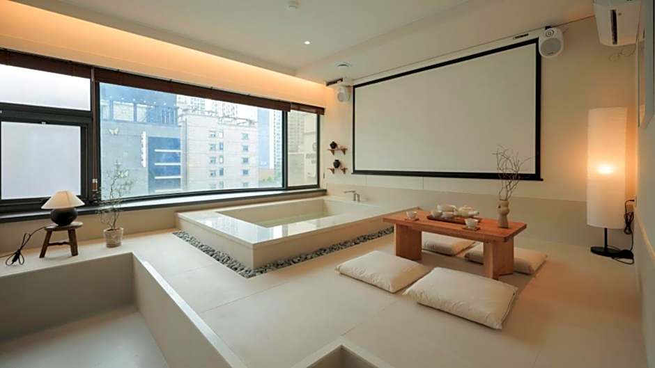 Anook Hotel Wolgot