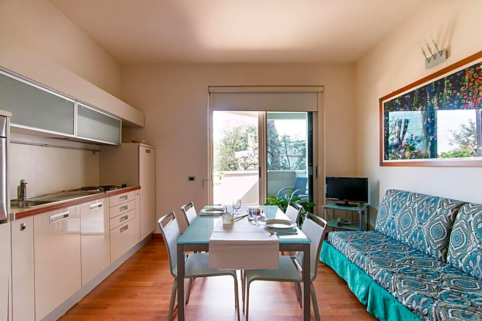 Verdeluna ApartHotel