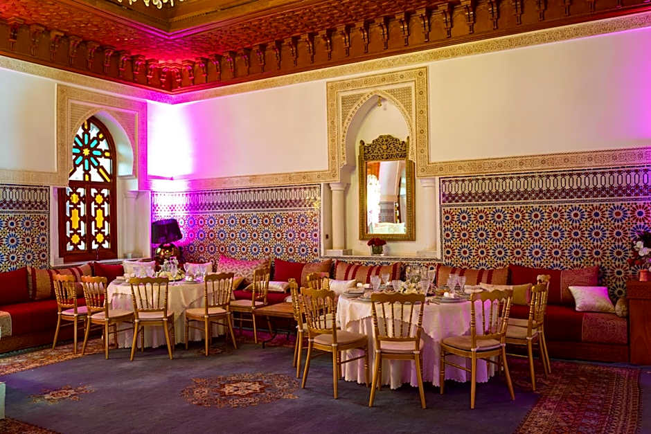Nomadz Palace