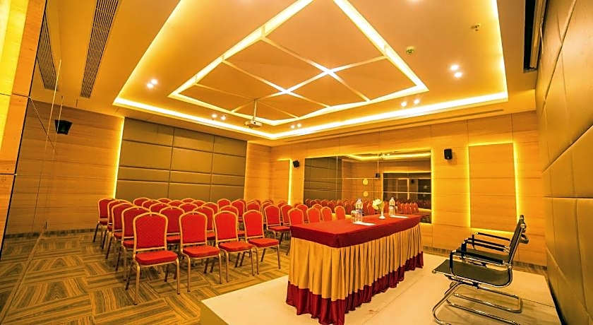 Vivera Grand Hotel - Dindigul