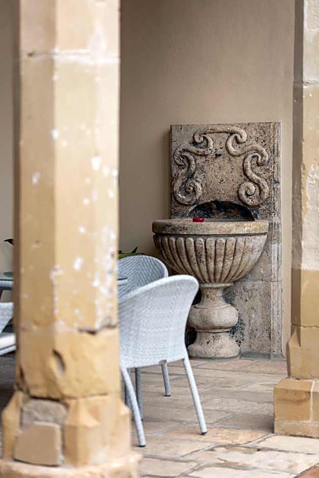 Hotel Puerta de la Luna