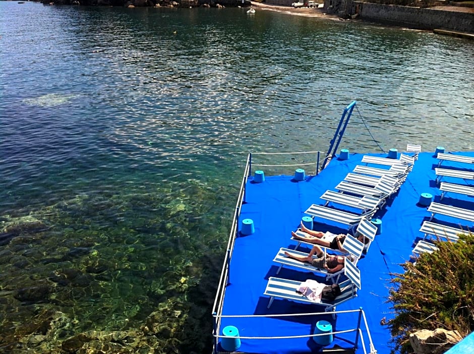 Hotel Rocce Azzurre