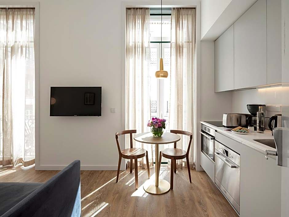 LSA Chiado Emenda by Numa