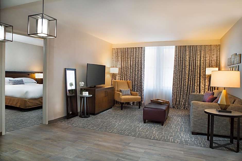 Hotel Madison & Shenandoah Conference Ctr.