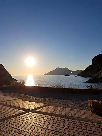 Le monte rosso