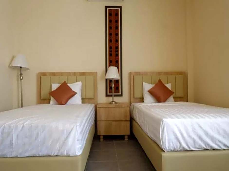 La Cecile Hotel and Cafe