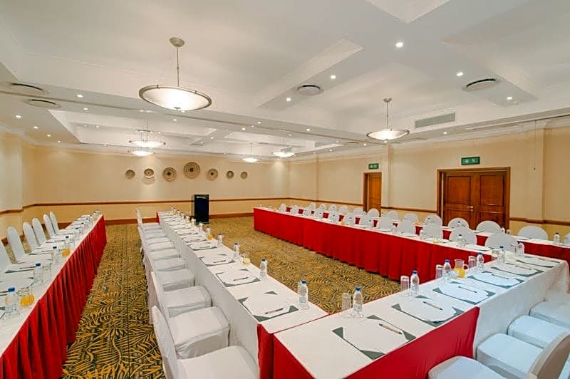 Southern Sun Ridgeway