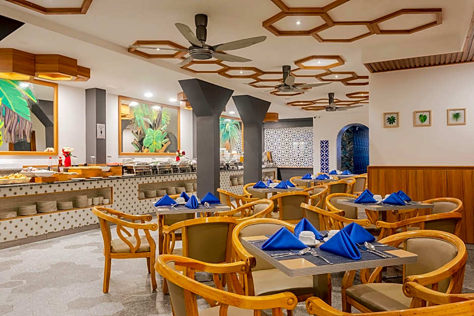 Kaani Palm Beach at Maafushi