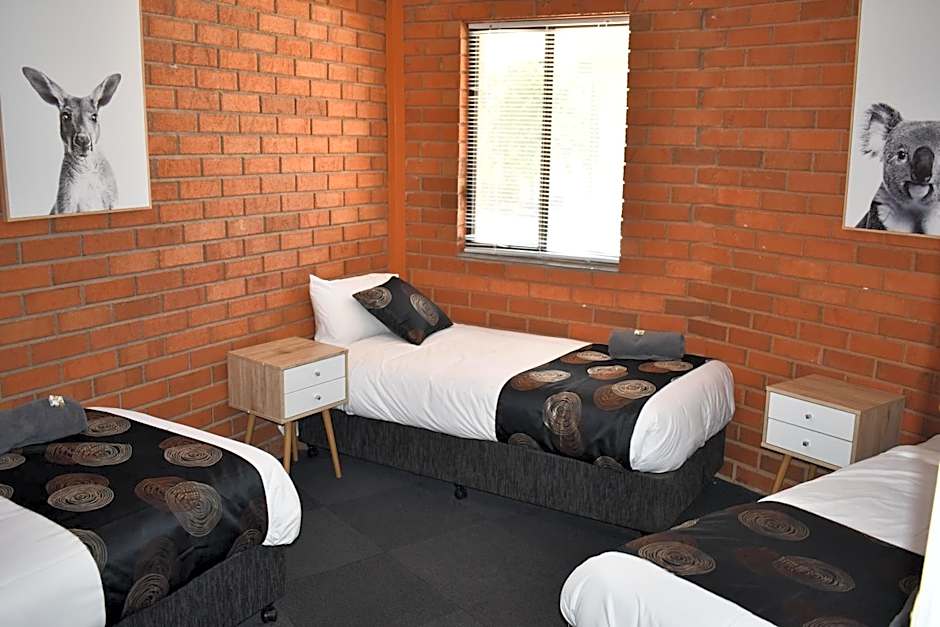 Berrigan Motel