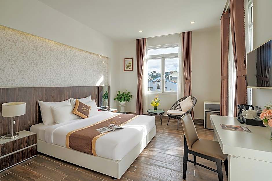MINH CHIEN Hotel