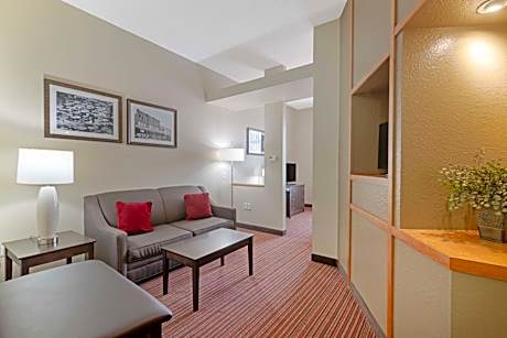 King Suite with Spa Bath