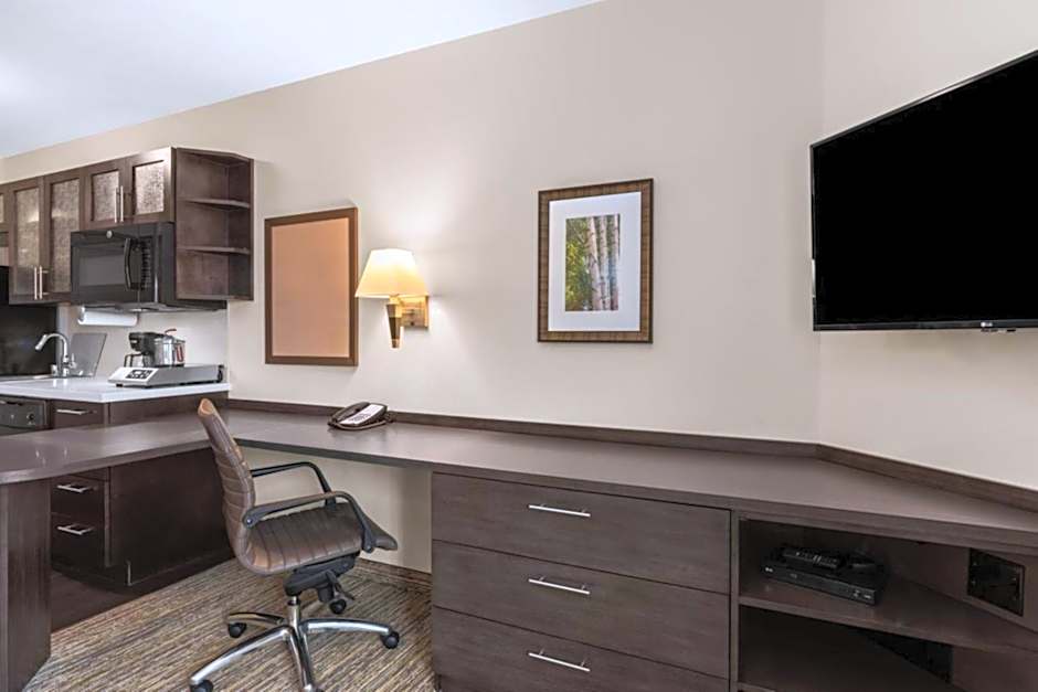 Candlewood Suites Pueblo By IHG