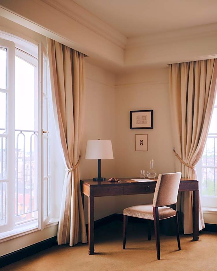 Villa Florentine, A Beauvallon Hotel & Spa