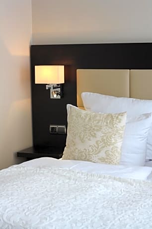 Business Single Room