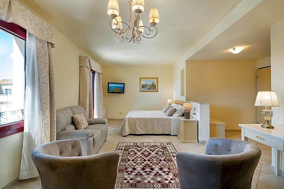 Hotel Regina Elena