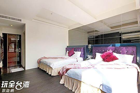 Shuian Lakeside Hotel