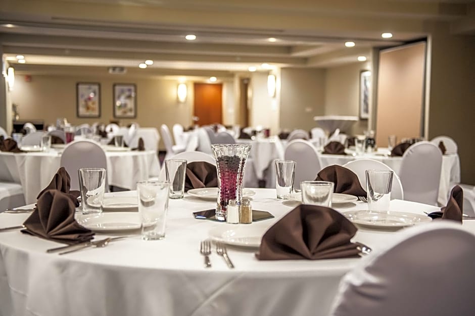 Holiday Inn Little Rock West Chenal Pkwy – Little Rock, AR
