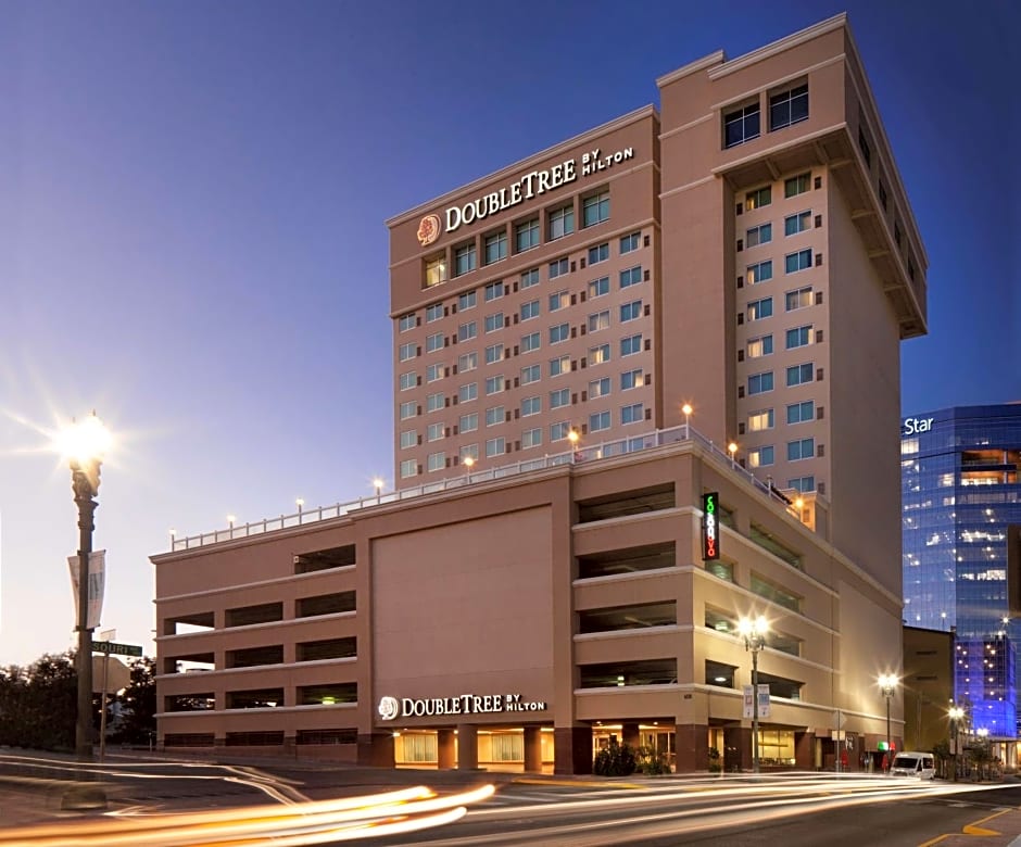 DoubleTree by Hilton Hotel El Paso Downtown