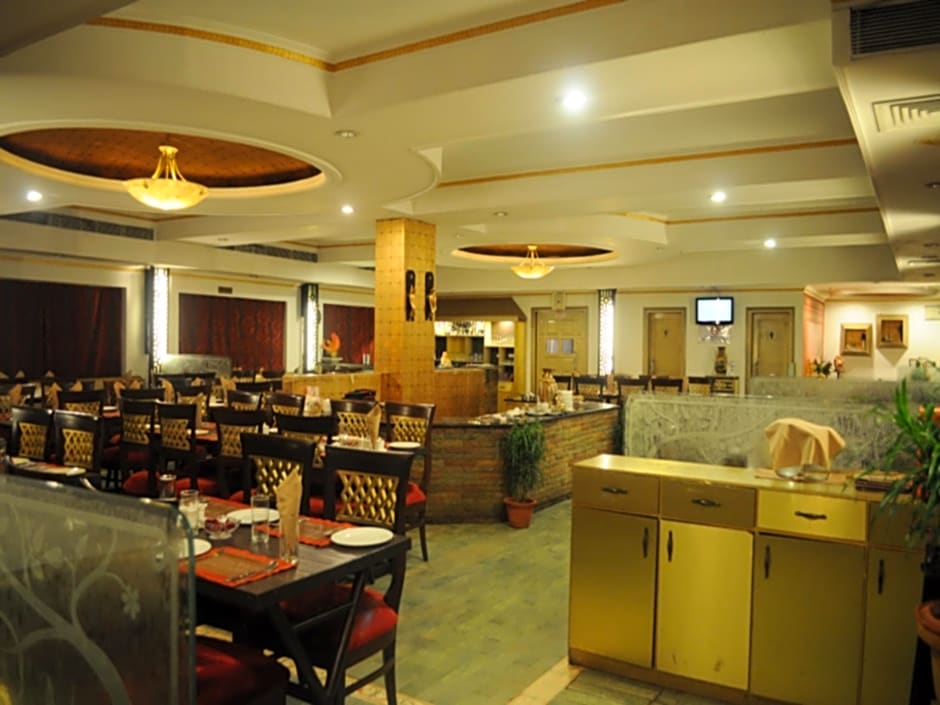 The New Marrion Hotel