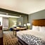 La Quinta Inn & Suites by Wyndham Wichita Northeast