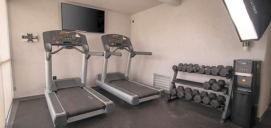 Hotel Block Suites
