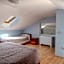 Hotel R