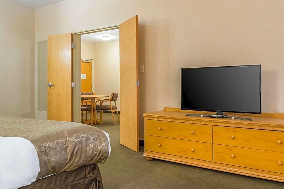 Rodeway Inn & Suites Tomahawk