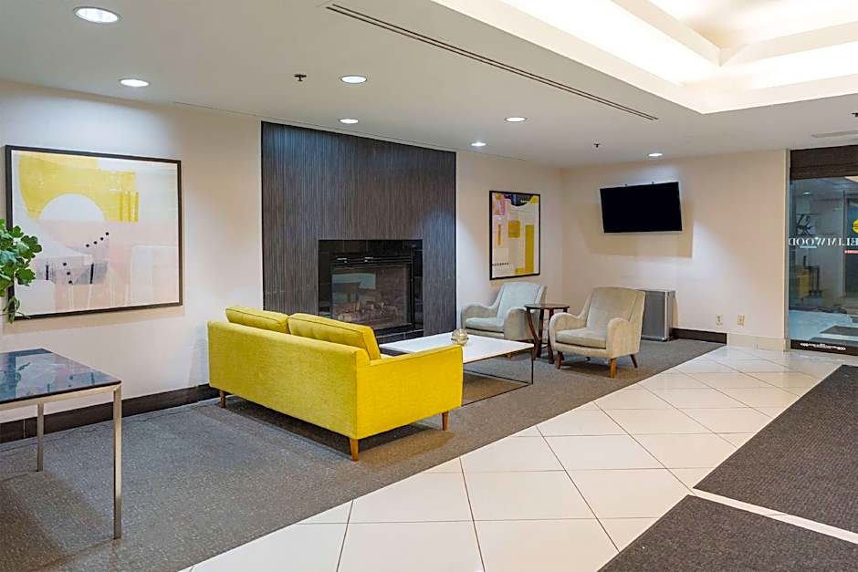 Elimwood Hotel, A Ramada by Wyndham