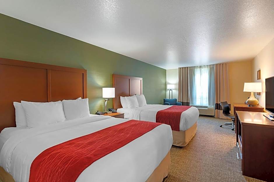 Comfort Inn & Suites Salem Northeast
