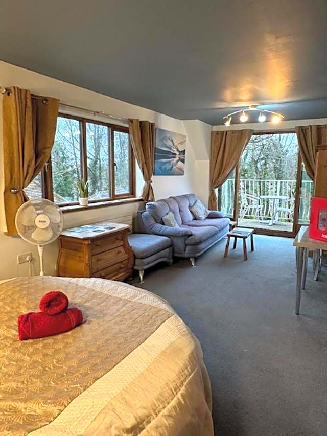 Barnfields Retreat
